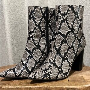 Jeffrey Campbell Raven Booties